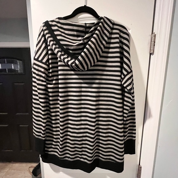 Striped Black and White Women's Sweater - Picture 6 of 8